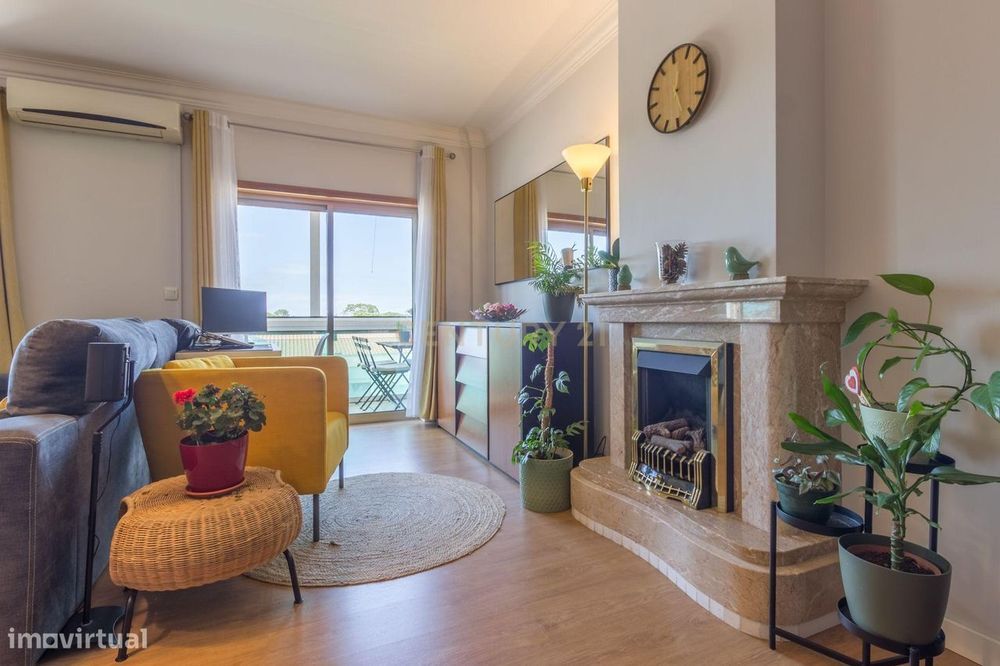 Duplex Costa Caparica 6 ass. com Garagem