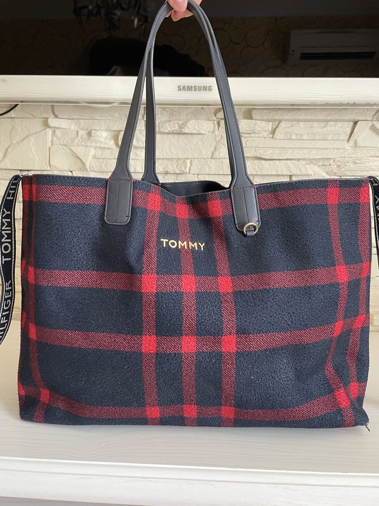 Сумка-шопер Tommy Hilfiger