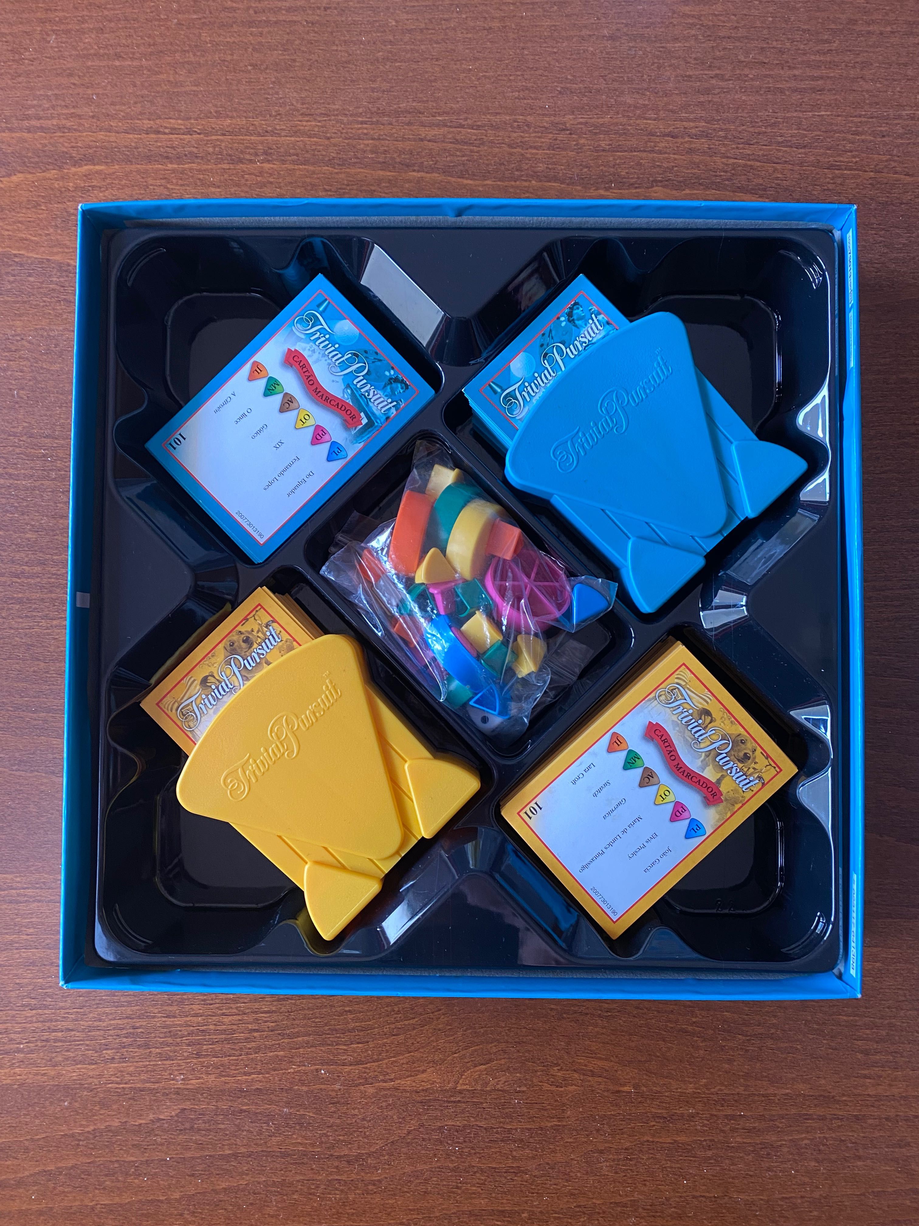 Jogo de mesa Trivial Pursuit