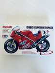 Motor motocykl Ducati 888 Superbike model do sklejania Tamiya 14063