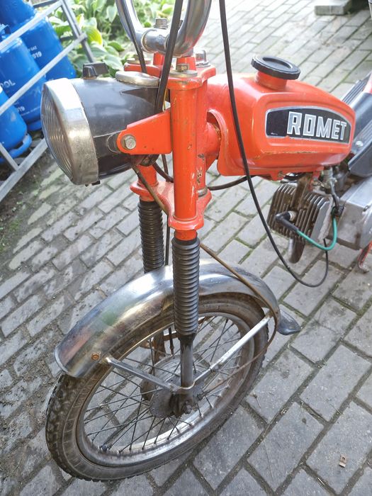 Części romet kadet osłona silnik 023 lagi koło Bak motorynka pony m2