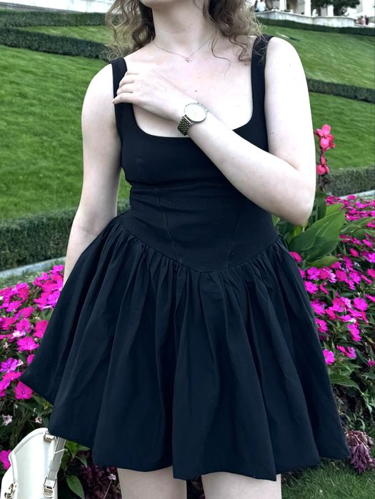 Чорне міні плаття Cher17