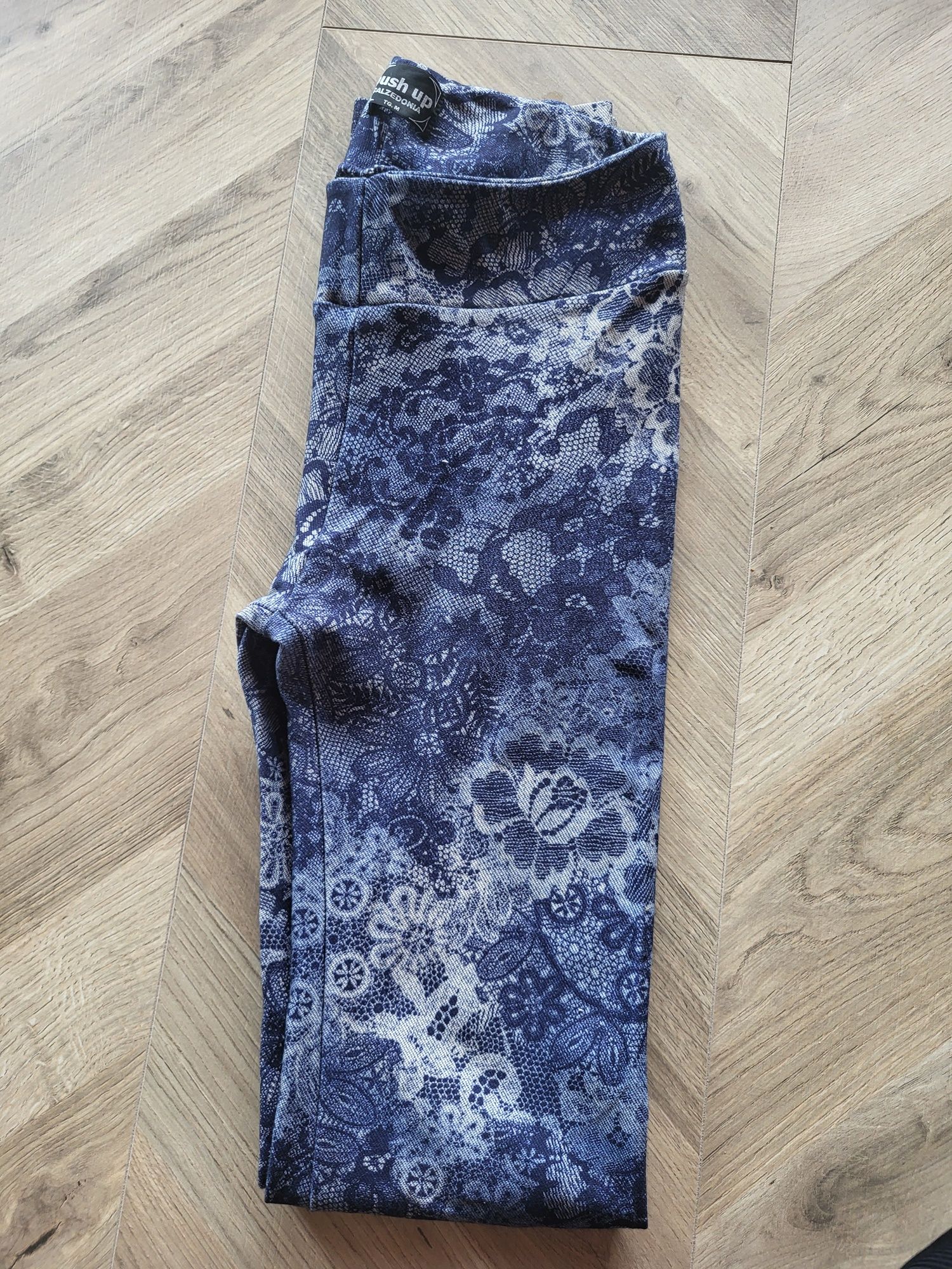 Leginsy push up CALZEDONIA