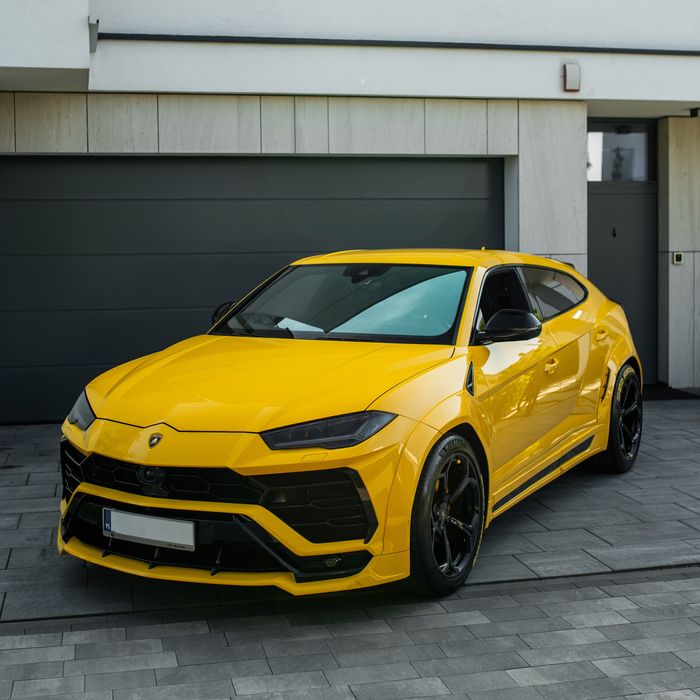 Wynajem Lamborghini Urus Wypożyczalnia Wynajem Samochodu wynajem aut