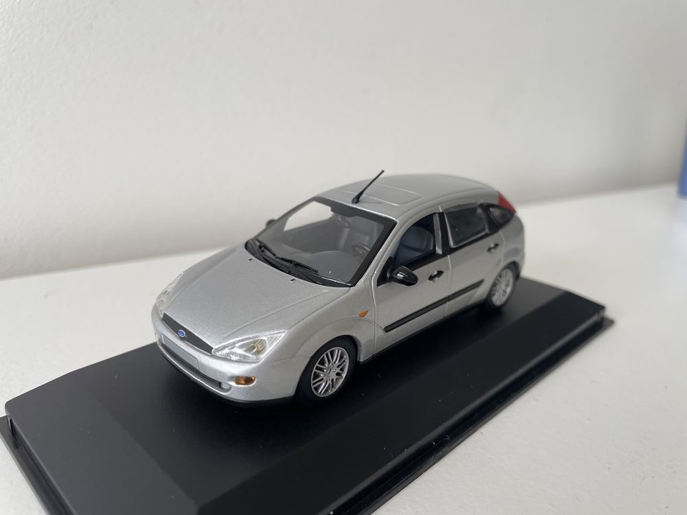 20. Model Ford Focus 1:43 Minichamps Paul’s Model Art