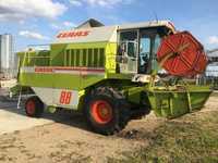 Claas Dominator 88S Classic  John deere New holland Case MF Bizon