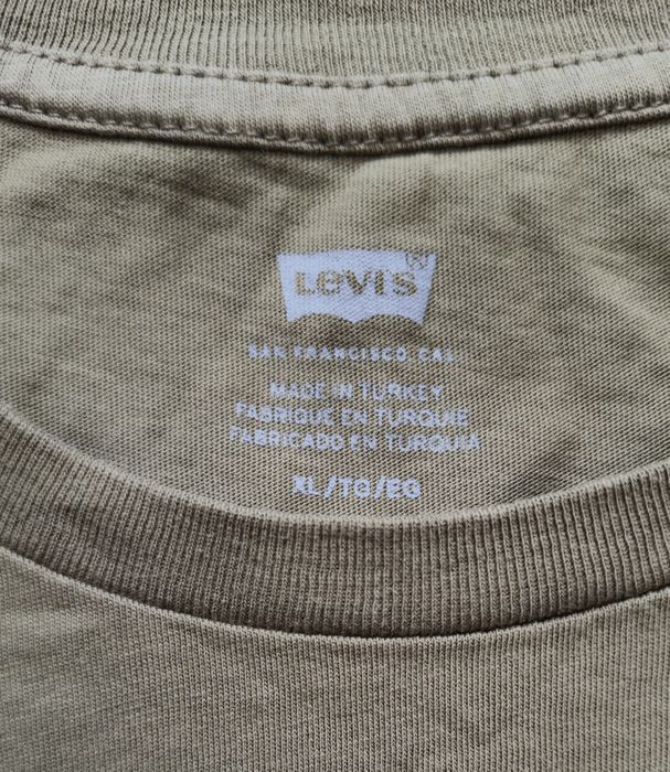 Лонгслів чоловічиий Levi's