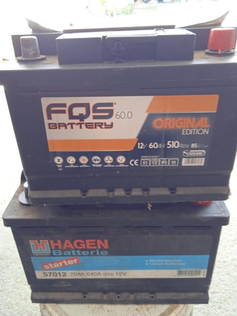 Vendo duas baterias usadas