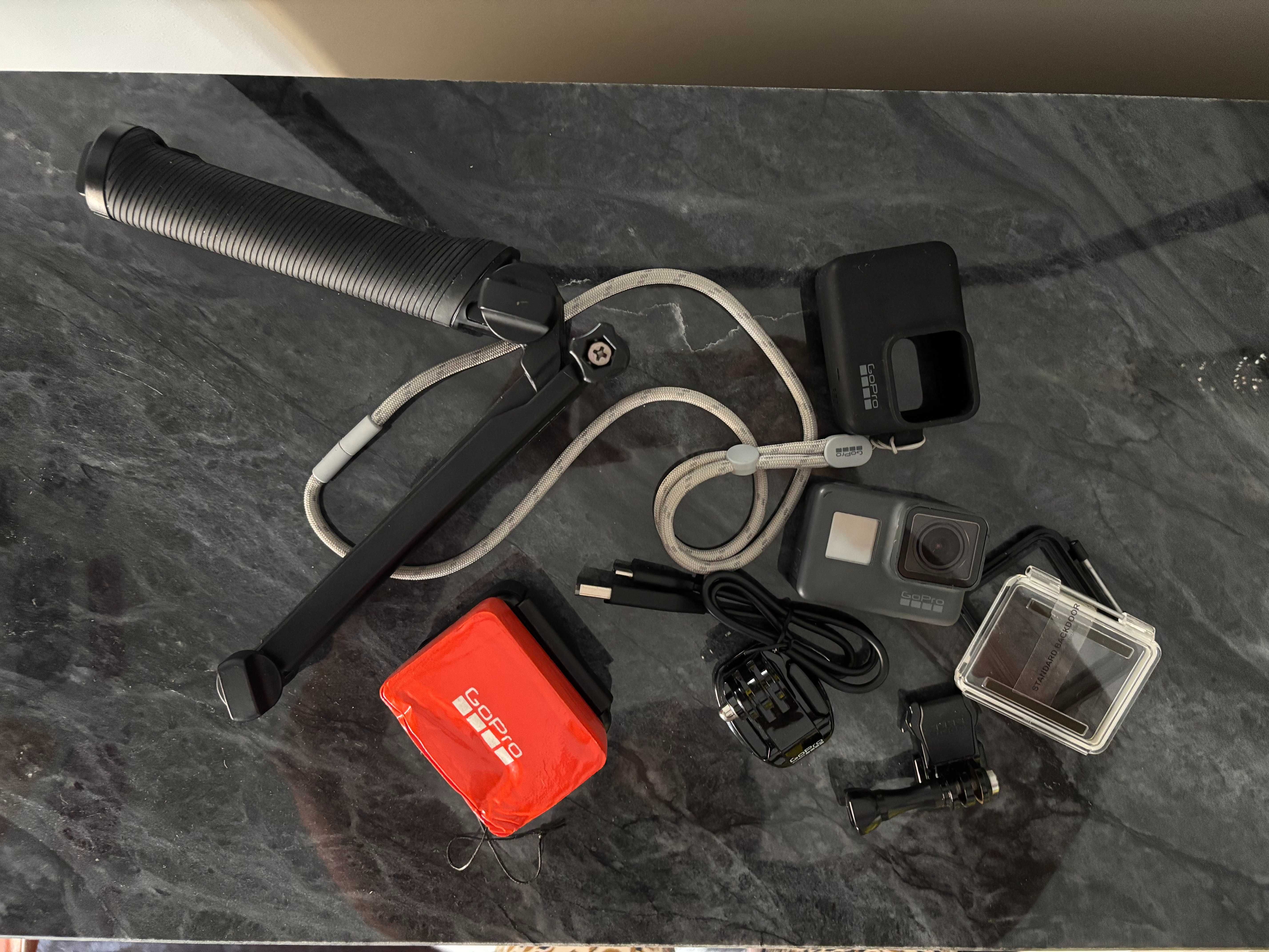 GoPro Hero 5 + acessórios