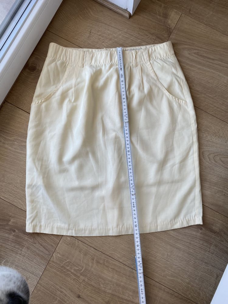 Mini spódniczka spódnica jasno żółta rozmiar S/M