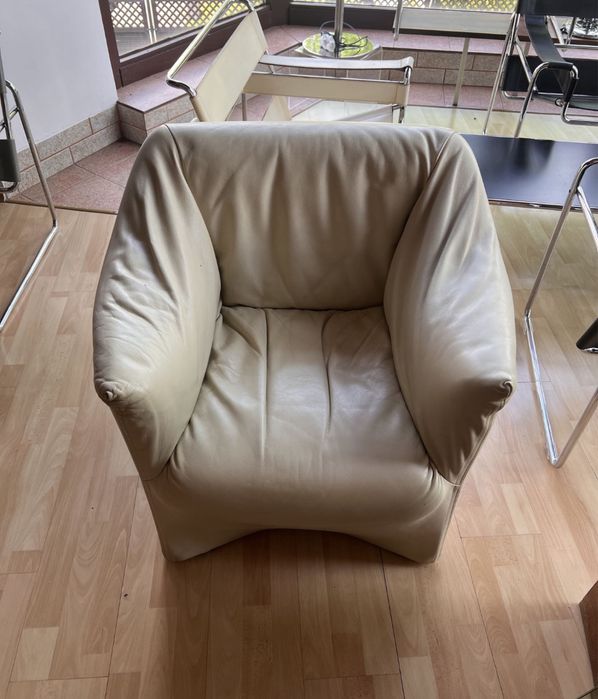 Cassina Piccola Tentazione fotel Mario Bellini