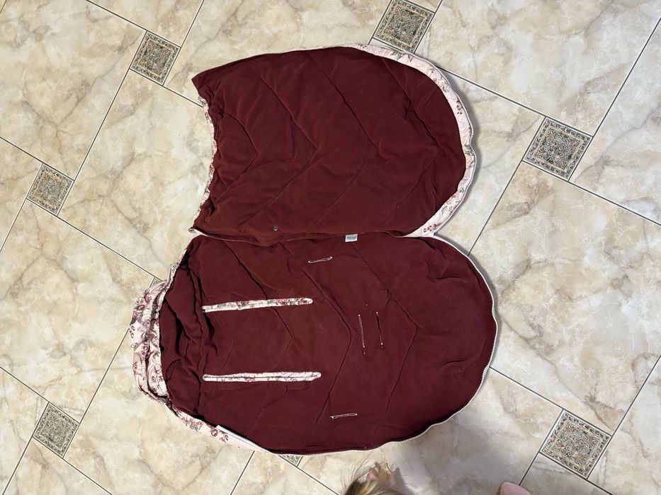 Зимовий конверт в прогулянку для дівчинки футмуф