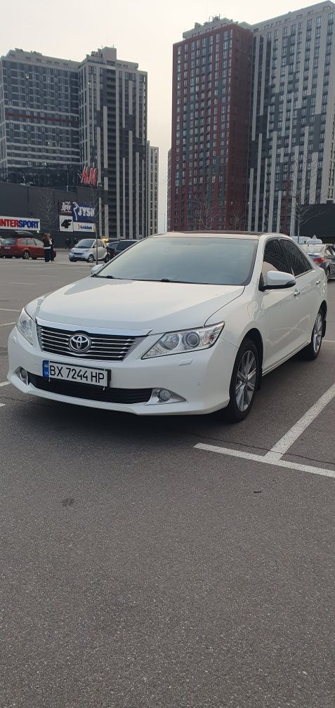 Toyota Camry 2014