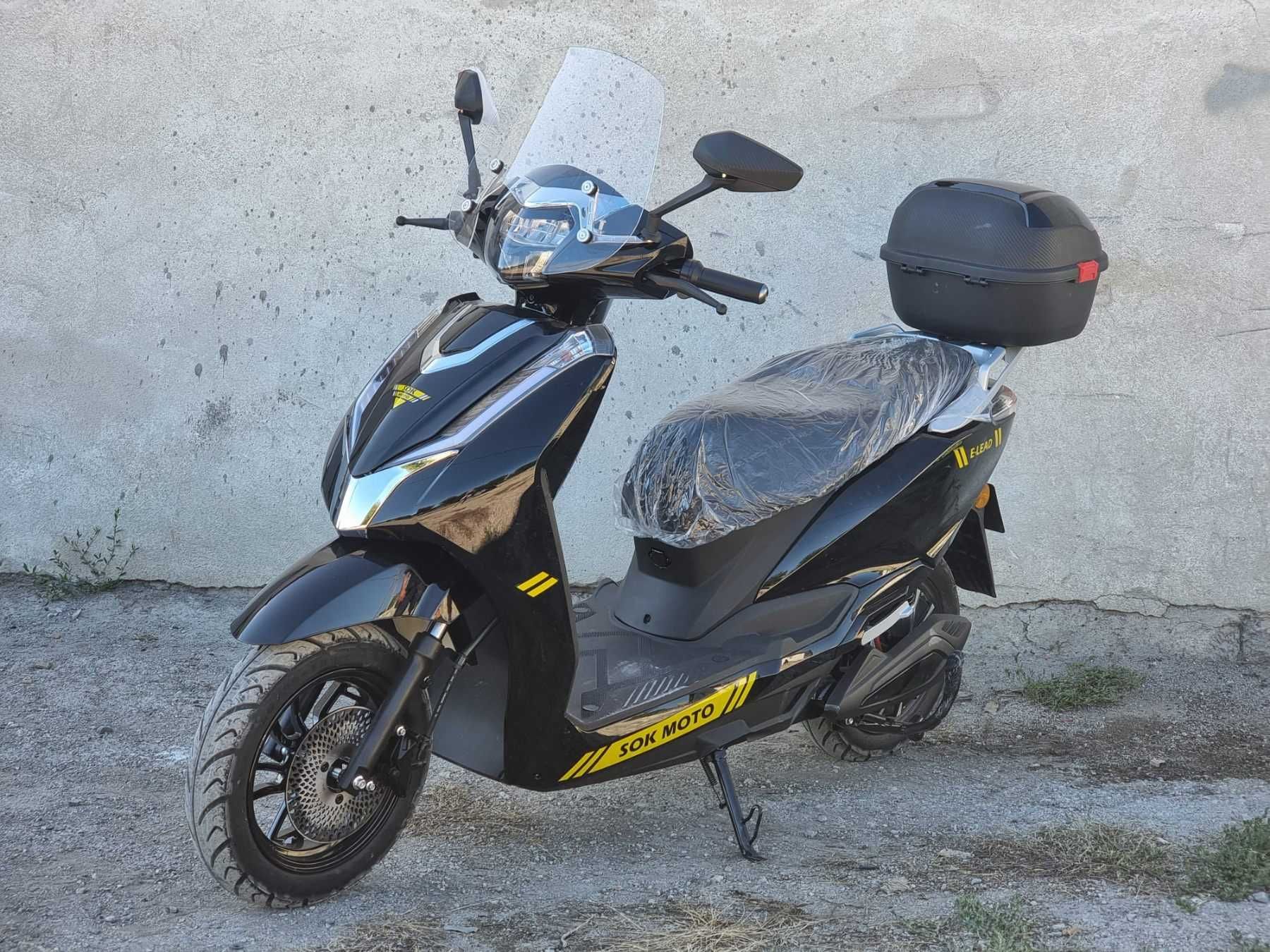 Електроскутер SOKMOTO E-LEAD 2000W 72V32A