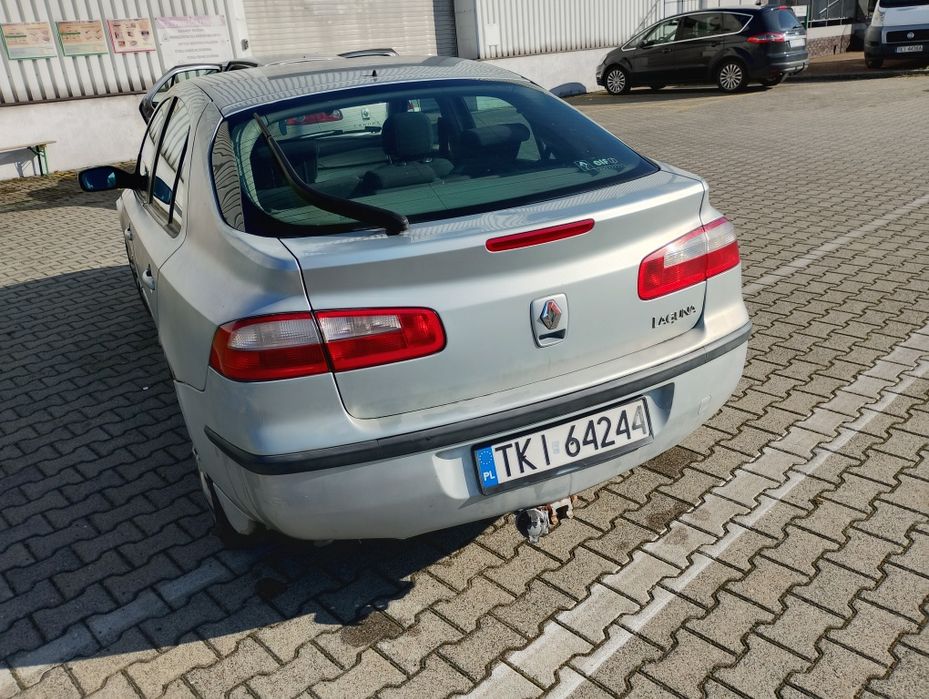 Samochód renault laguna II