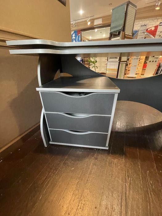 Стіл письмовий дешево