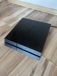 PlayStation 4 (PS4) 1TB + 6 gier + stojak z ładowarką