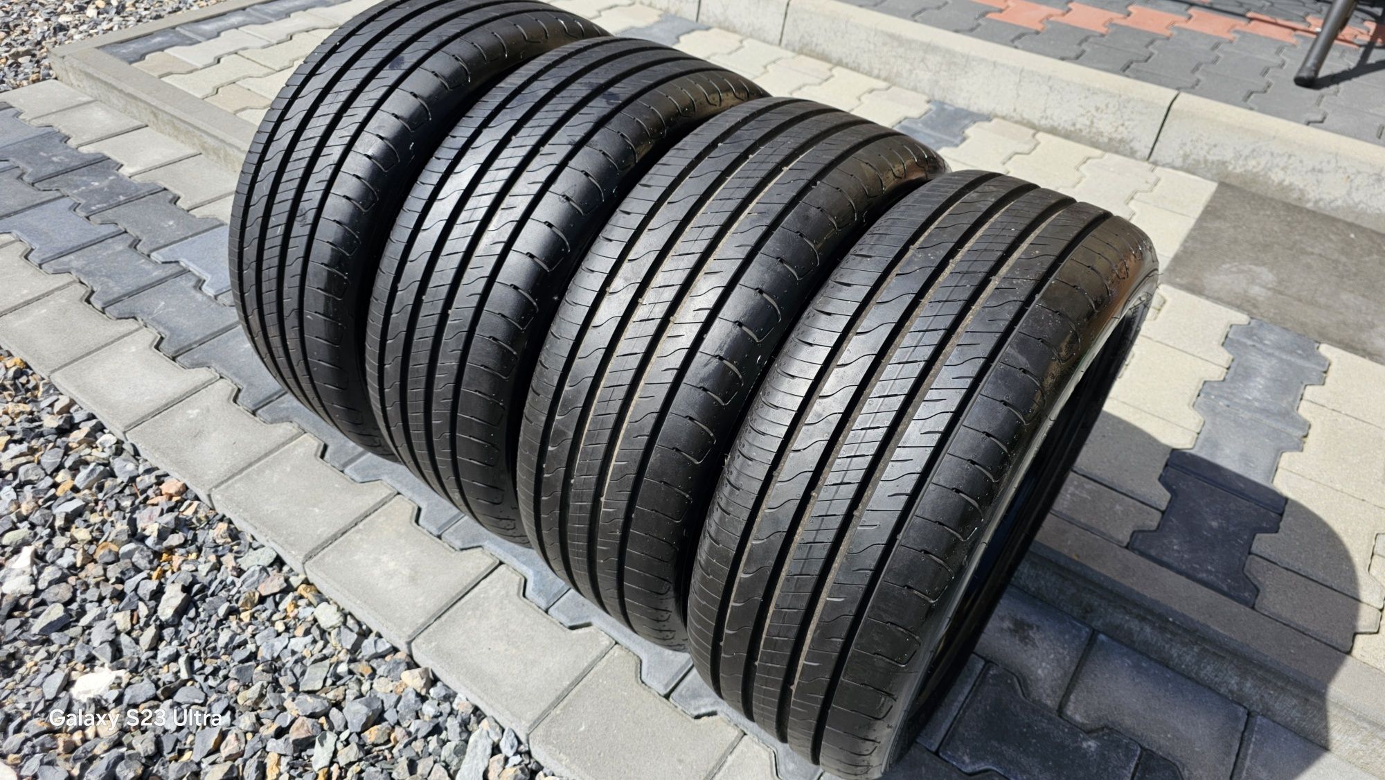 Opony letnie  goodyear efficientgrip performance 2 215/50/R17 J