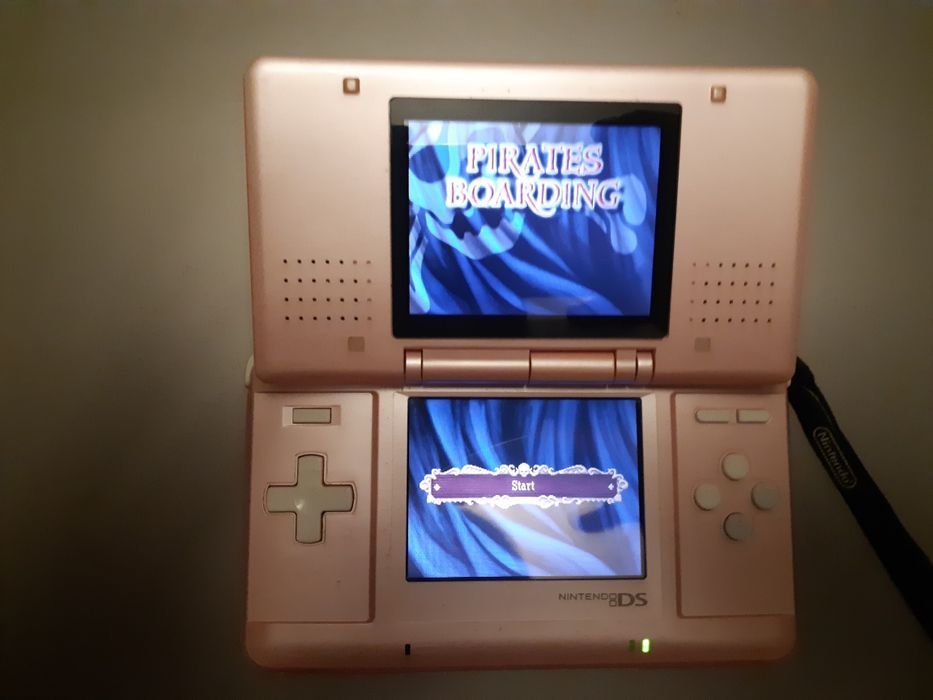 Продам nintendo ds