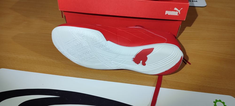 Sapatilhas Ferrari - Puma - Originais. N 42.