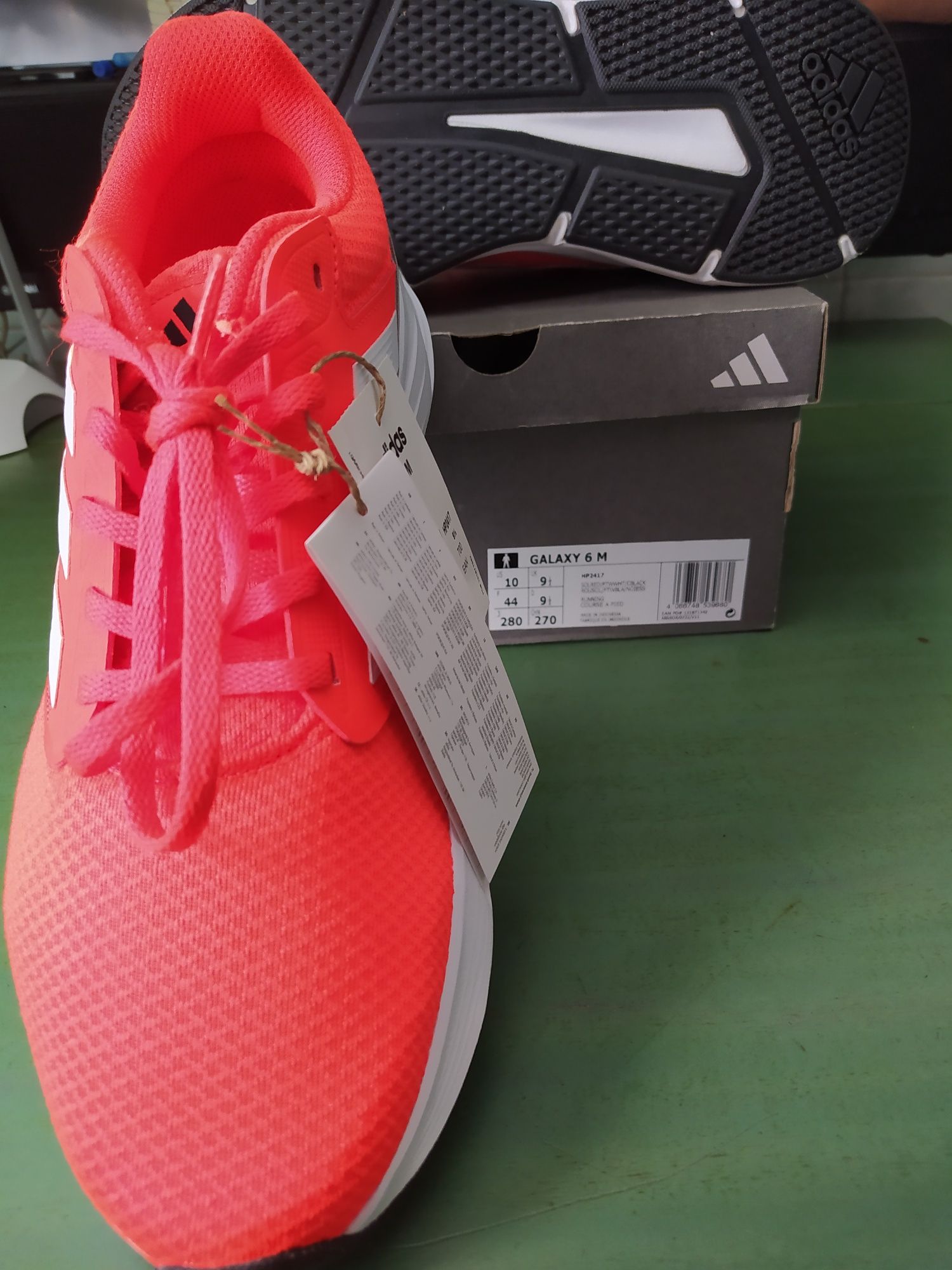 Adidas Galaxy 6 M 44,43