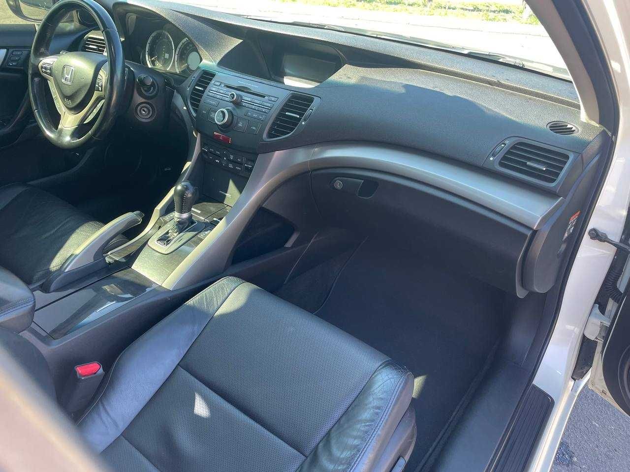 Honda Accord 2010 Executive