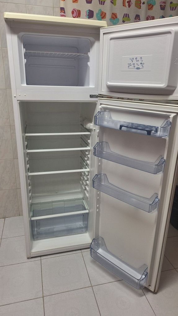 Frigorifico para peças