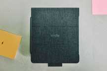 Kindle Scribe 32GB + folio + rysik premium