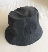 Vendo chapéu Barbour impermeável azul-escuro