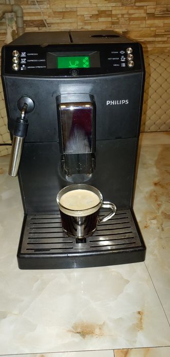 Кавомашина Philips Saeco HD 8831