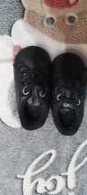 Czarne adidasy Lonsdale.
