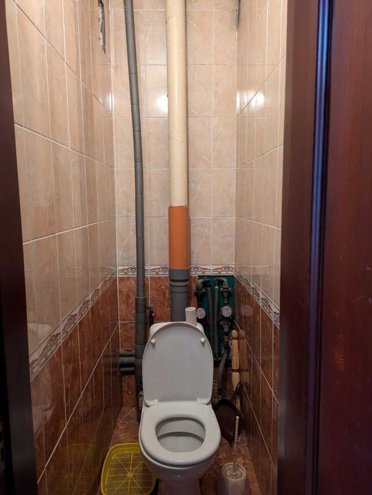 проспект Свободи , 32 Подільский район