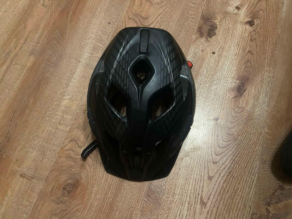 Kask Rowerowy Uvex Active Cc