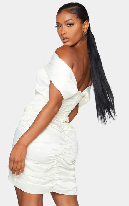 Молочна корсетна сукня весільна вечірня L XL фотосесія Новий рік розпи