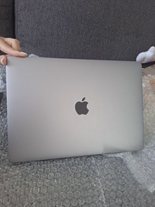 Ecrã completo MacBook Air