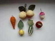 Елочные игрушки-яблоки,морковь,гриб,огурец,помидор, папье маше из СССР