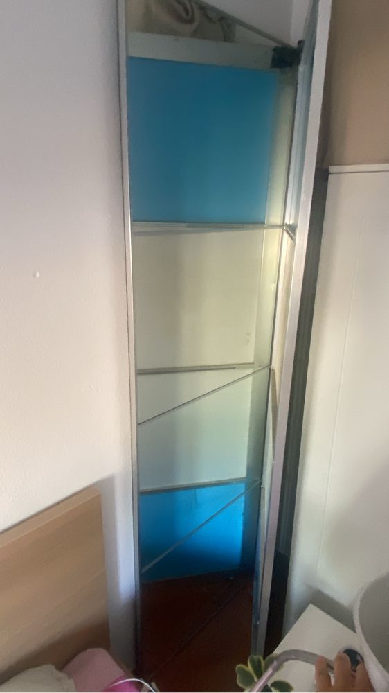 Duas portas espelhadas de roupeiro ikea