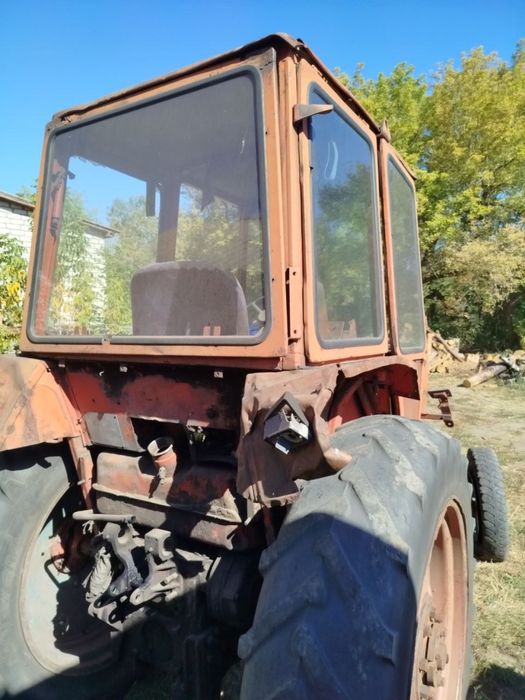 Продам трактор ЮМЗ 6 по запчастям