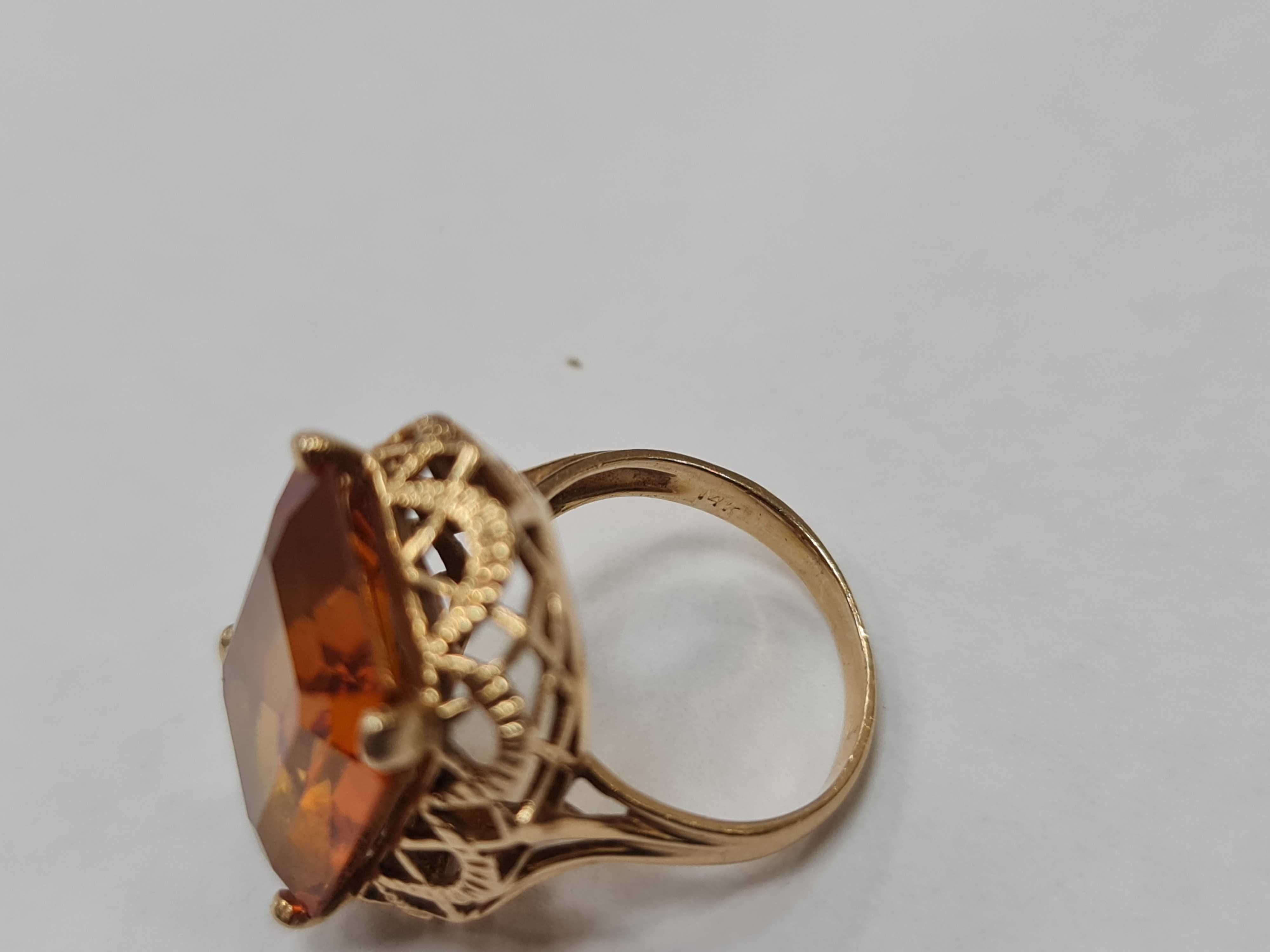 Wiekowy złoty pierścionek/ 585/ 10.50 gram/ R15/ II poł. XX wieku