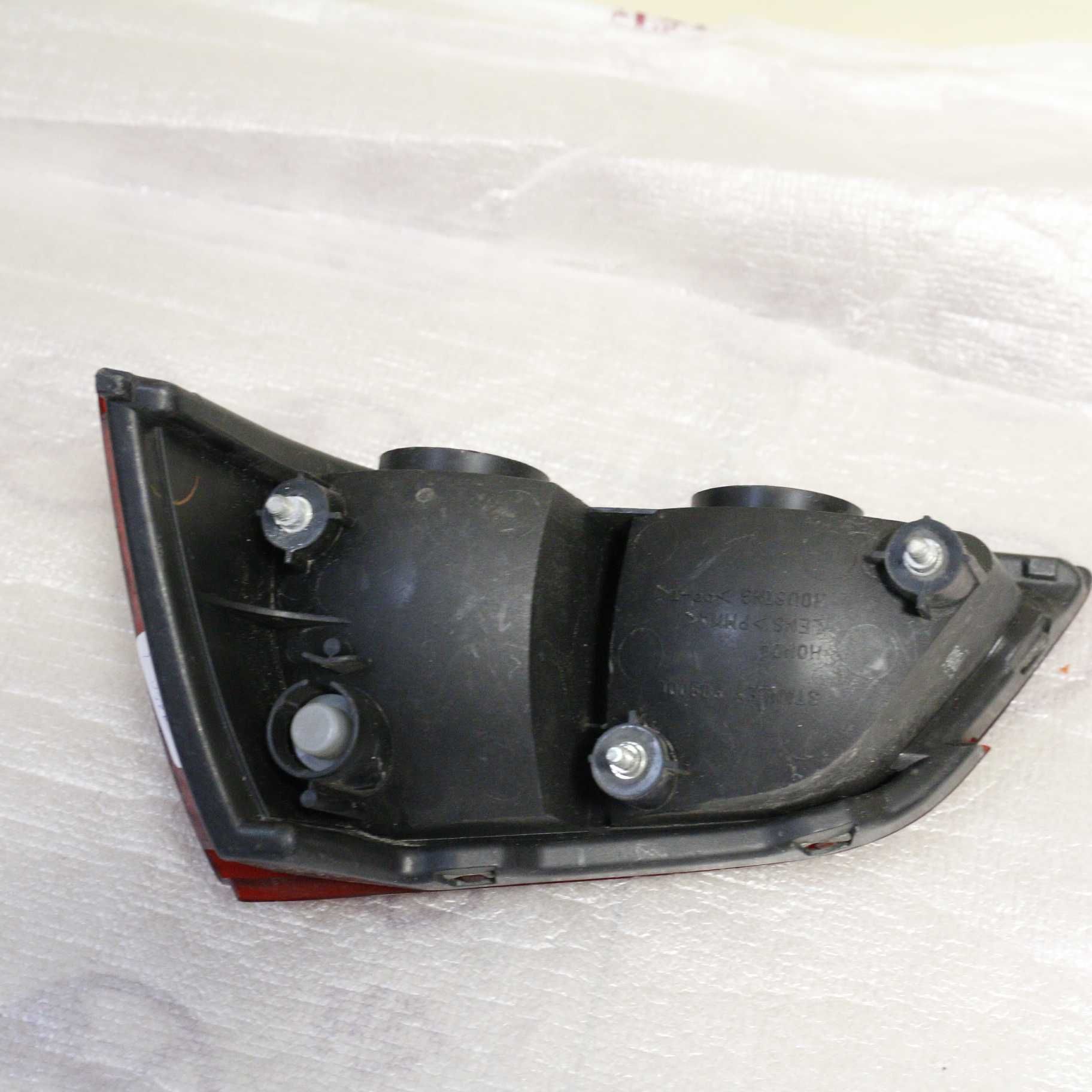 5072 Lampa kufra centralnego Lewa uszk. Honda Goldwing GL 1800