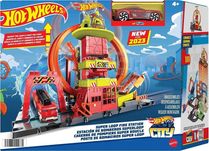 Hot Wheels Супер петля с пожарной станцией 579648