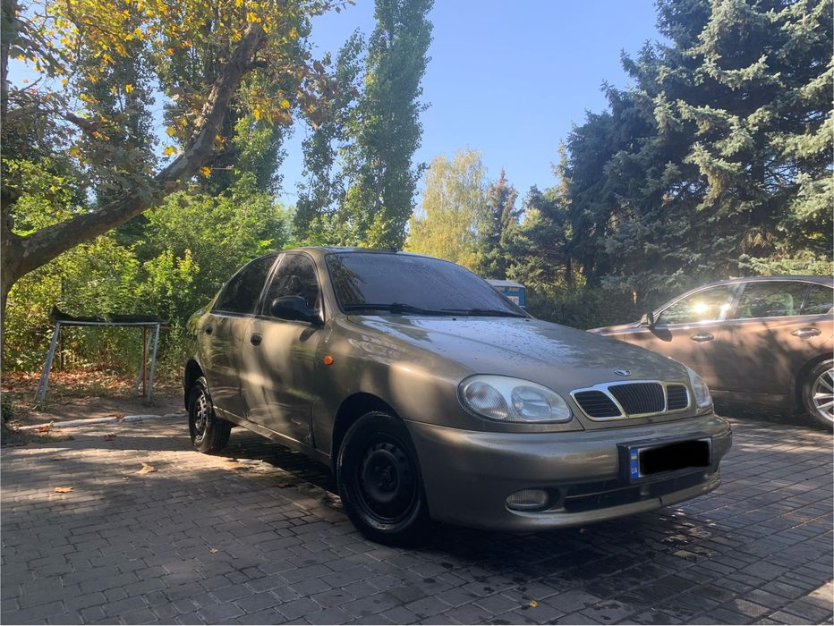 Продам ланос в хорошей комплектации