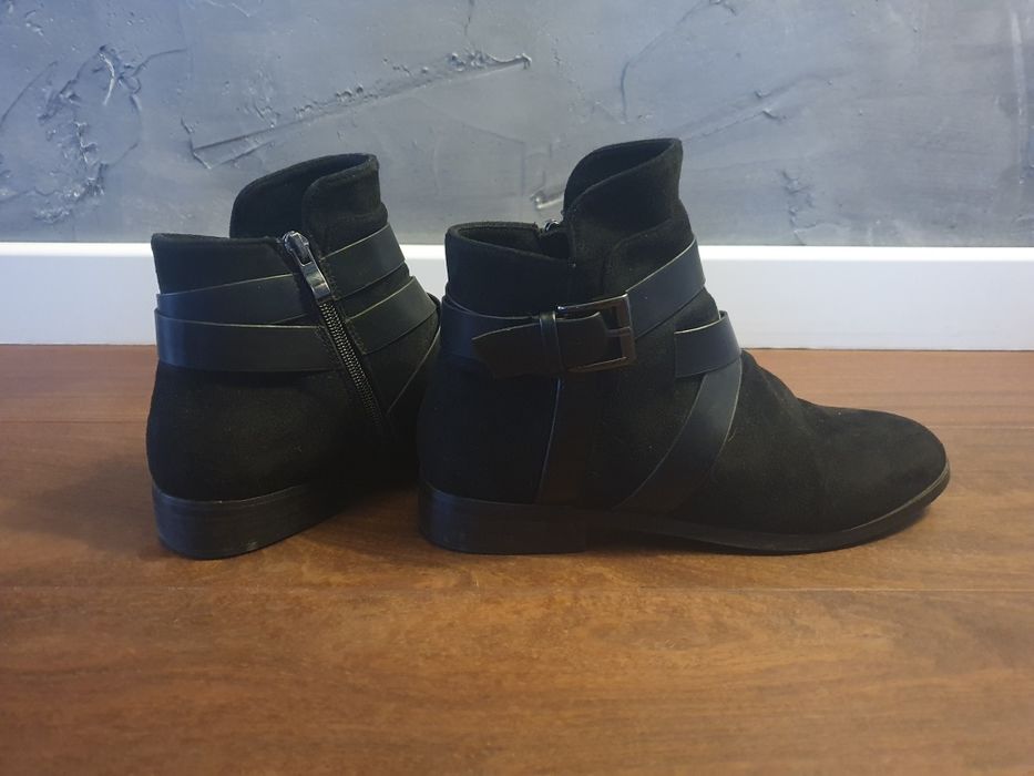Buty botki zamszowe 38 monnari