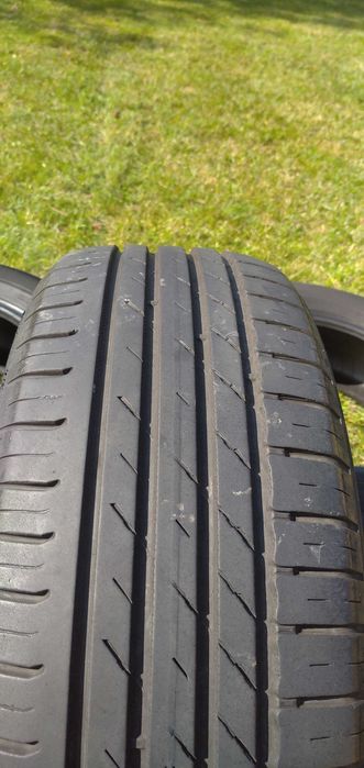 Komplet opon NOKIAN 195/65R15 91H