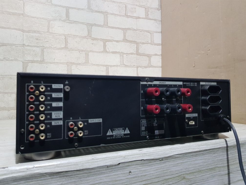 Стерео підсилювач/усилитель Sony TA-F417R 2*70+1ц б/у  з Німеччини