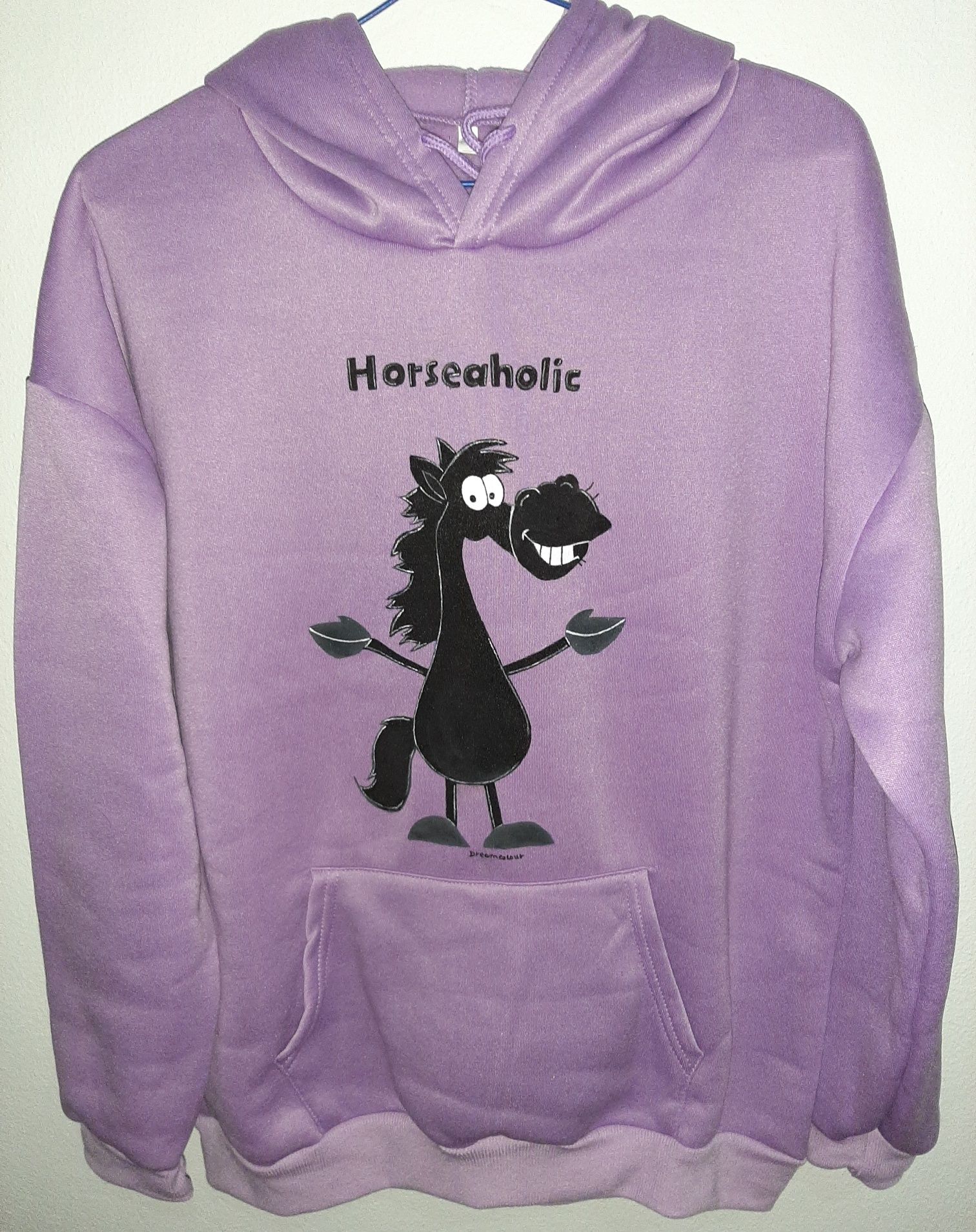 Sweatshirt personalizada com pintura em tecido