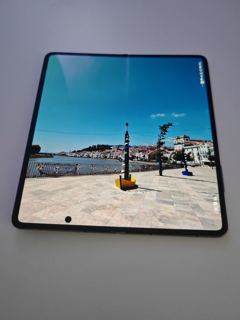 Honor Magic V2 em bom estado