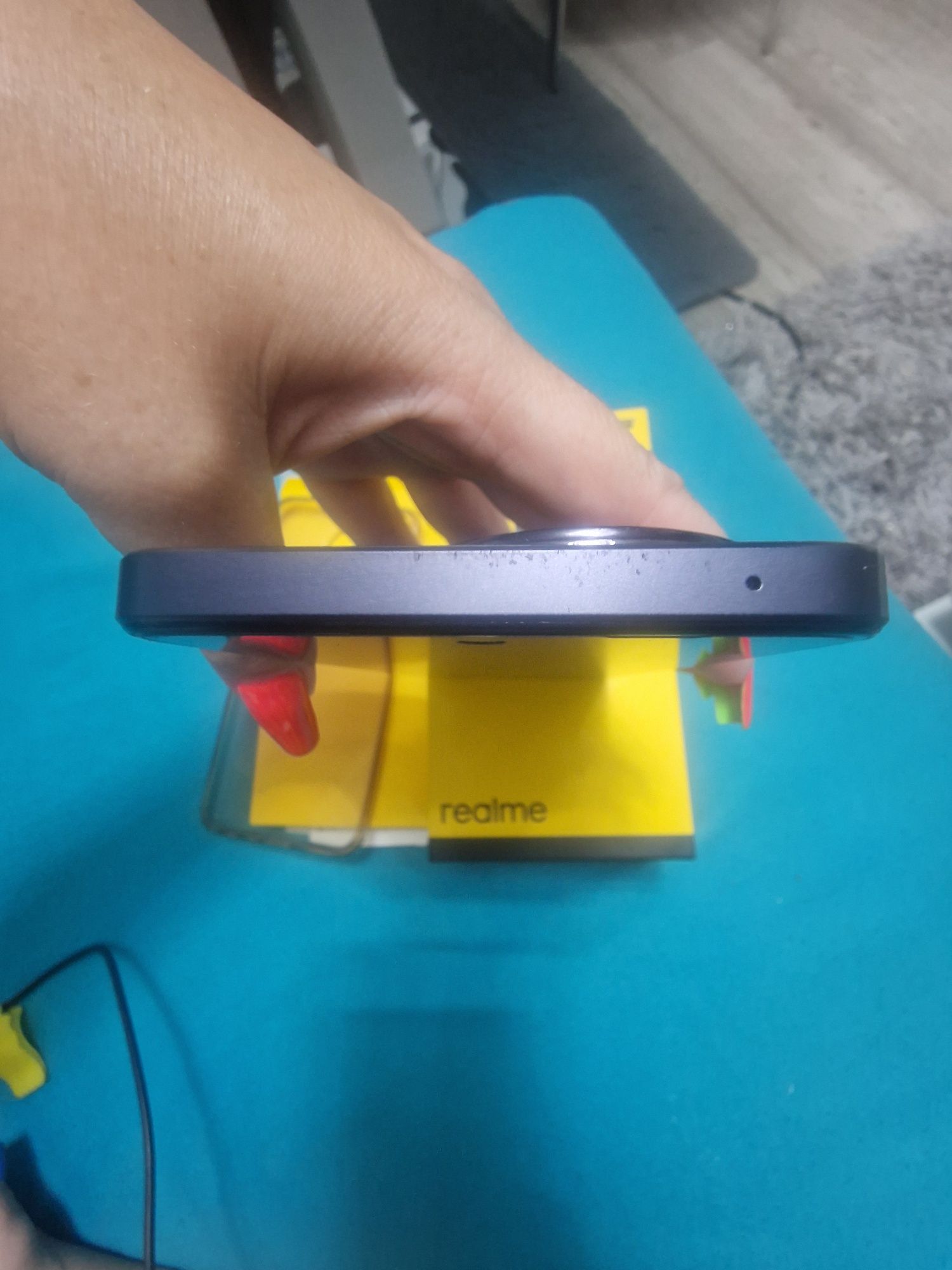 Realme 11 5G smartfon