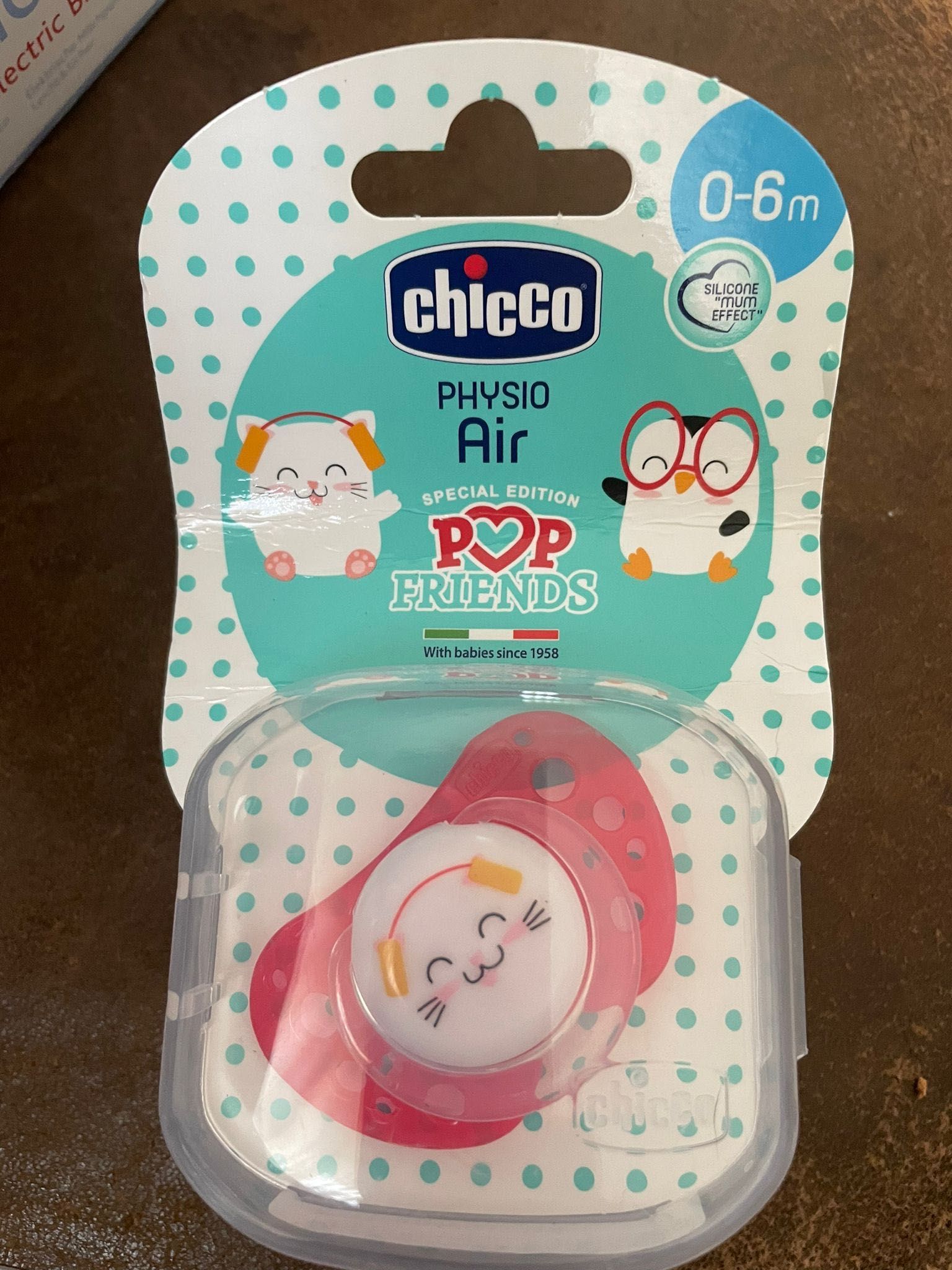 Vendo conjunto de chupetas e biberão