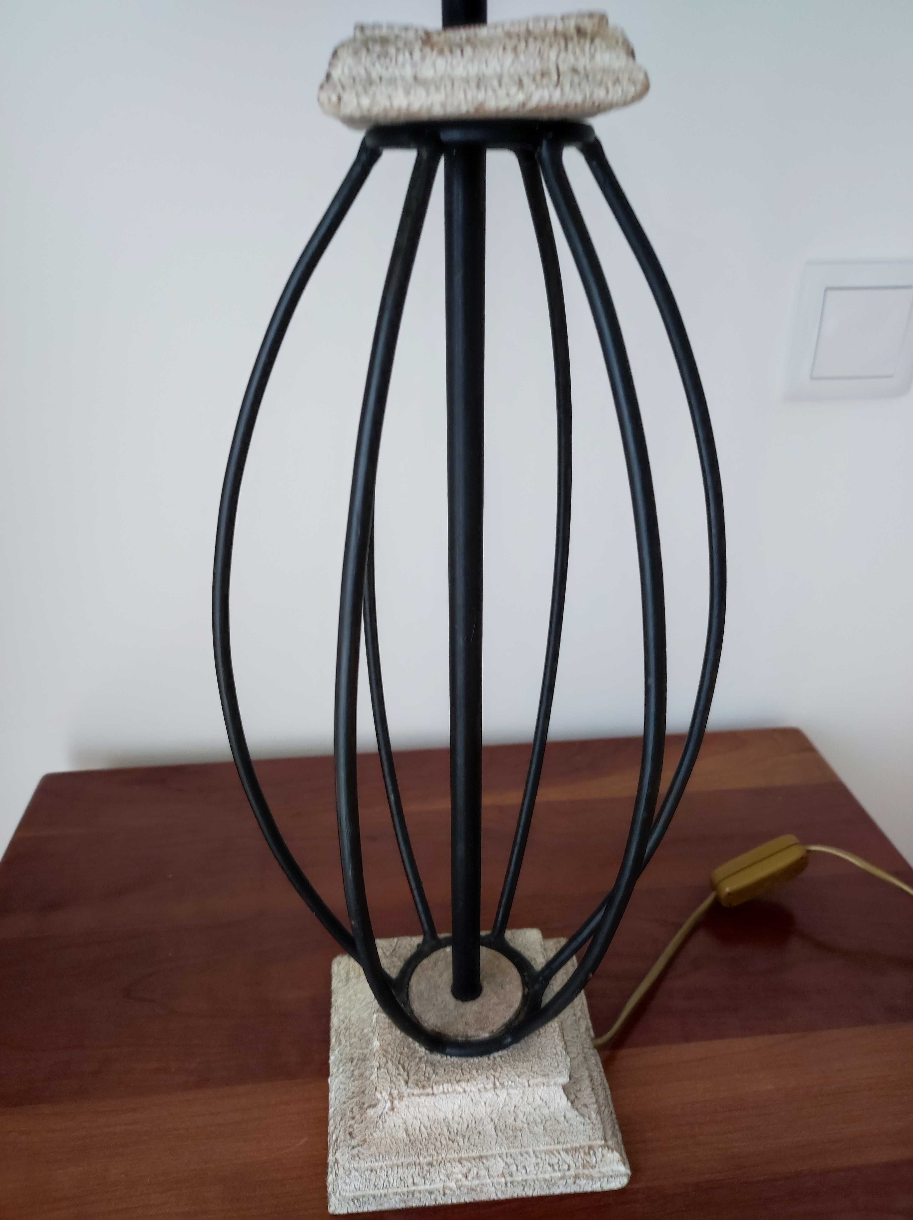 Candeeiro de Mesa